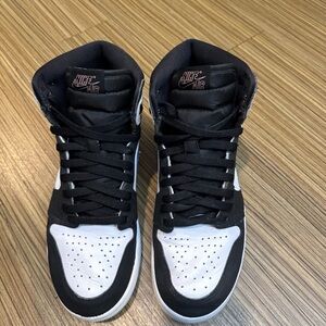 AIR JORDAN 1 RETRO HIGH OG ‘STAGE HAZE’